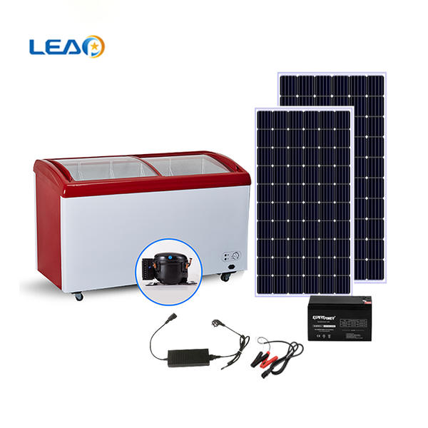 How does the solar freezer handle temperature control to ensure consistent freezing for ice cream products?